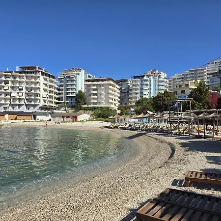 Two Bedroom With Sea View 100 Apartmán *
