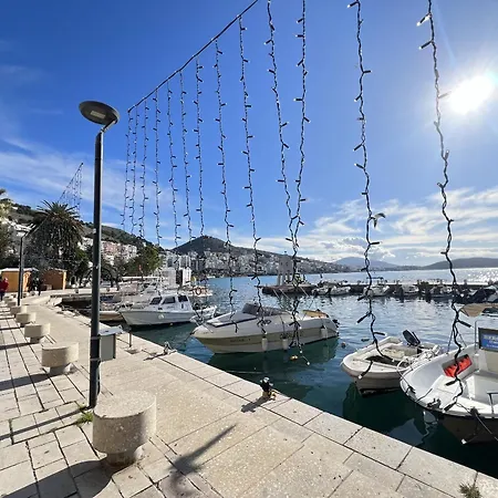 Apartmán Two Bedroom With Sea View 100 Sarandë