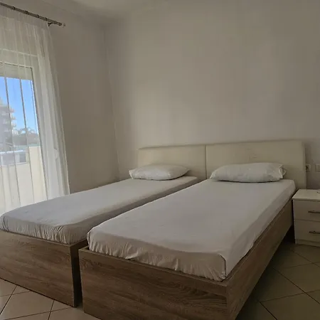 Apartmán Two Bedroom With Sea View 100