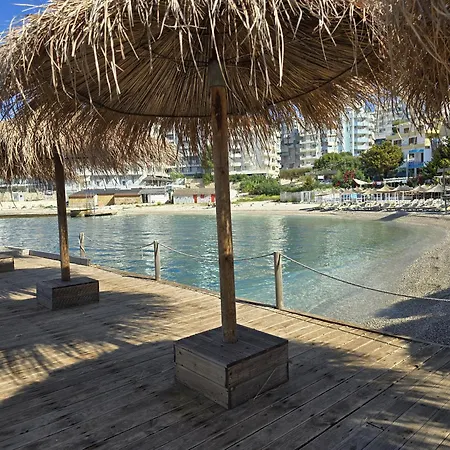 Two Bedroom With Sea View 100 *