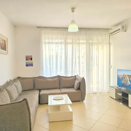 Two Bedroom With Sea View 100 * Sarandë